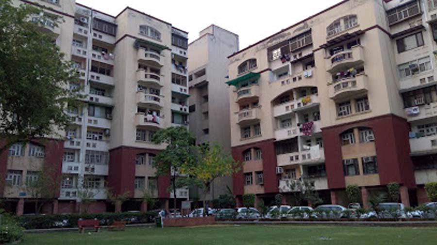 Sector 18b, block B (Platinum Heights), Multistorey